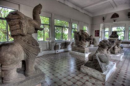 Cham-sculpture-museum-of-Danang